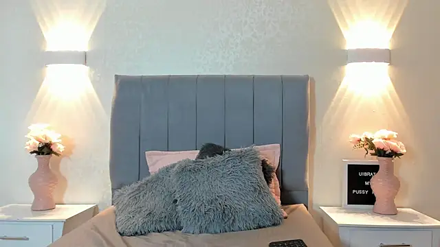 Emiily_cooper_x's cam snapshot