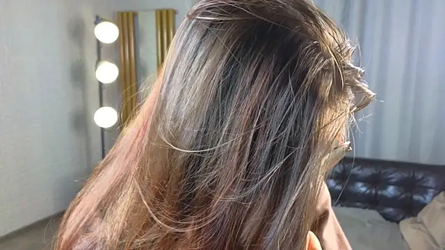 LeliaPeeler's cam snapshot