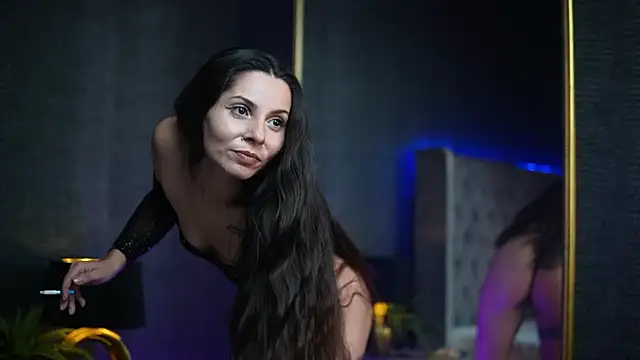 GiaEasyIce's cam snapshot