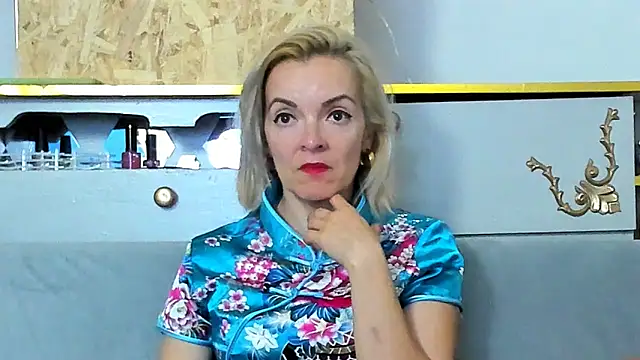 KateConner's cam snapshot