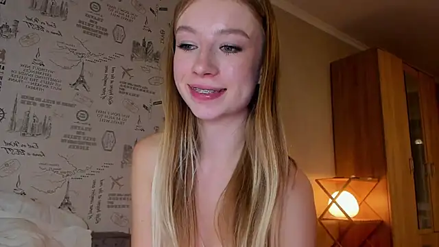 minidivaa_'s cam snapshot