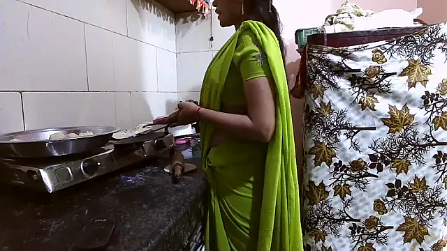 Rubi-Ji live sex cam