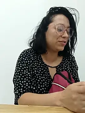 Caroline-17's cam snapshot