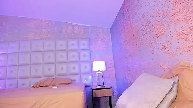 AntonellaRossi's cam snapshot