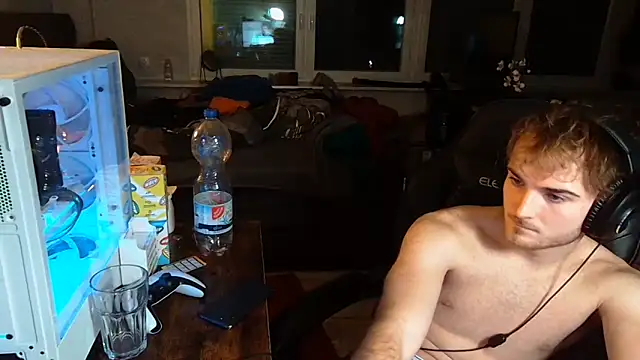 WolkenJunge2006 live sex cam