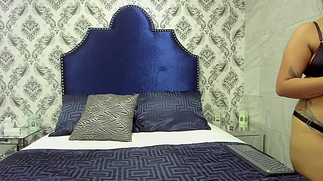 AmeliaConer_NovaBell's cam snapshot