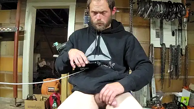 Bigoleslong98765 live sex cam