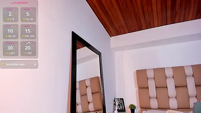 Saara_Corraless's web cam