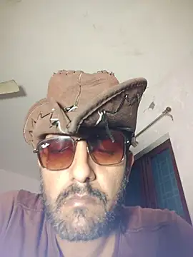 DADDYOFALLDADDY's cam snapshot