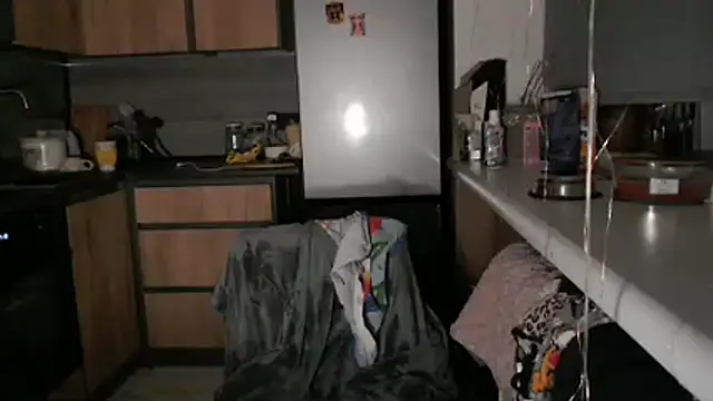 delightful_sofi's cam snapshot