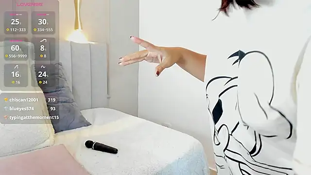 victoria_bourne's cam snapshot