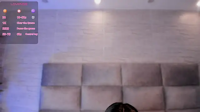 lea_walkerr's cam snapshot