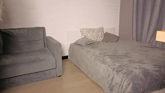 Ashley-Urban's cam snapshot