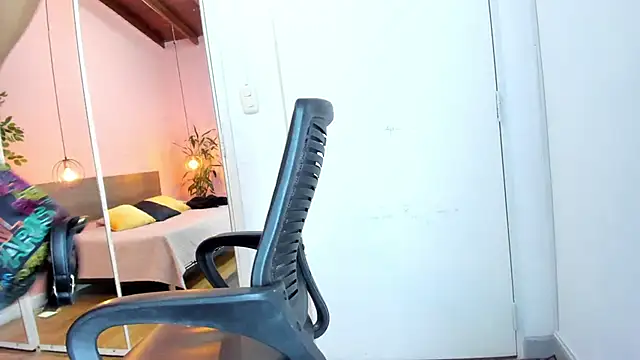 Alana_Suares1's web cam