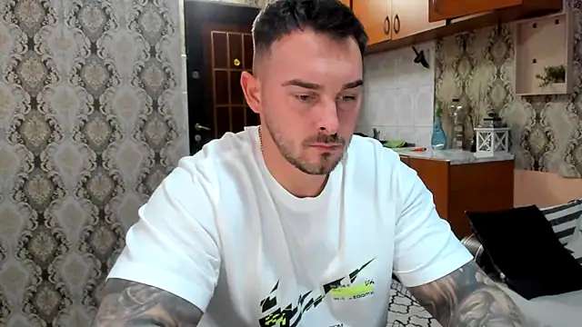 Jonmusclemaster's cam snapshot