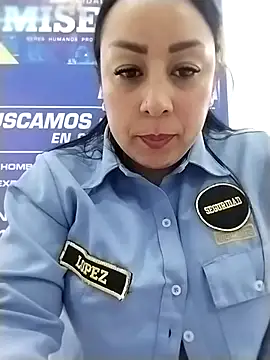 CRISTAL__11's cam snapshot