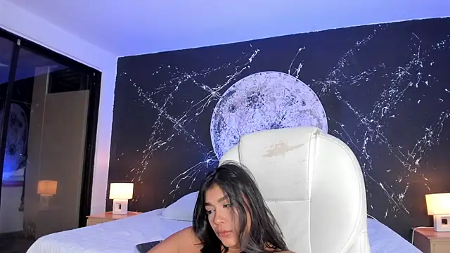 ShaniaDaniels's cam snapshot