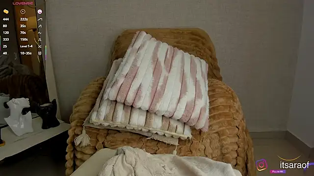 itsaraa's cam snapshot