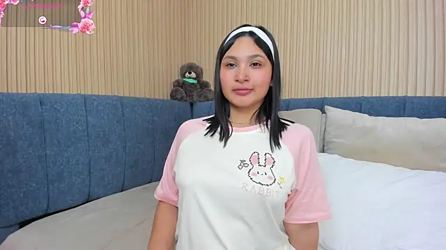 angel_ponce's cam snapshot