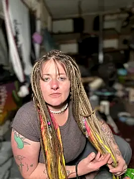 1-800-FUCKYOU's cam snapshot