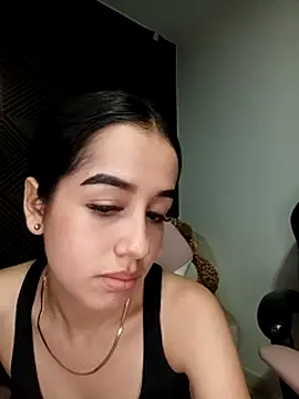 VirginPussyAnita18's cam snapshot