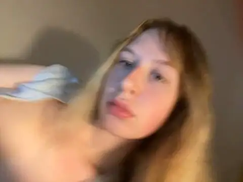 Lisa-5329's cam snapshot