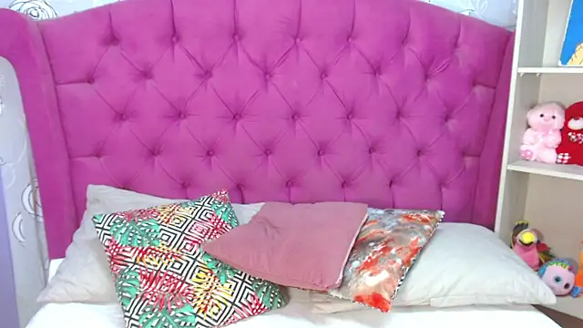 Blaiir_Moon's cam snapshot