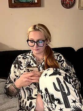 kInk_with_me's cam snapshot