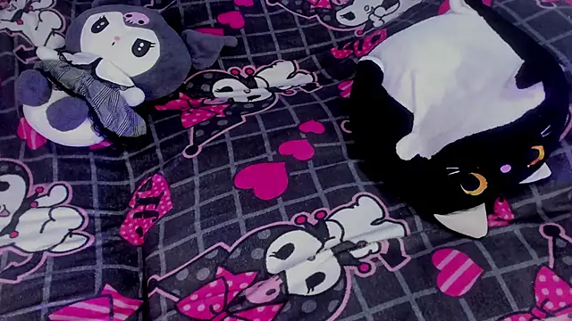 SAVYLOLY's cam snapshot