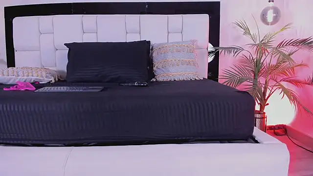 Hanna_palmer_'s cam snapshot