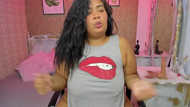 Sara_clk's cam snapshot