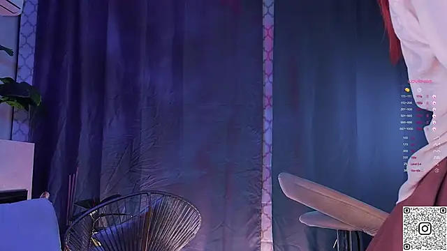 GildedKitten's cam snapshot