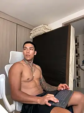 sendfer live sex cam