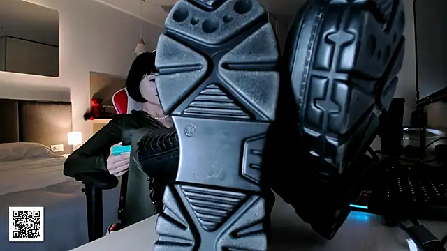 _Misha_Addams_'s cam snapshot