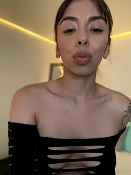 AmmyCollinsW's cam snapshot