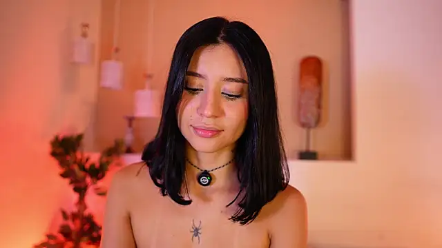 alison222_'s cam snapshot