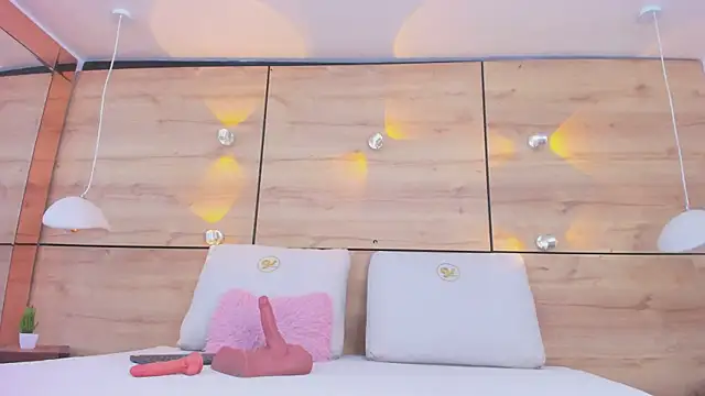 chloe_murray's cam snapshot