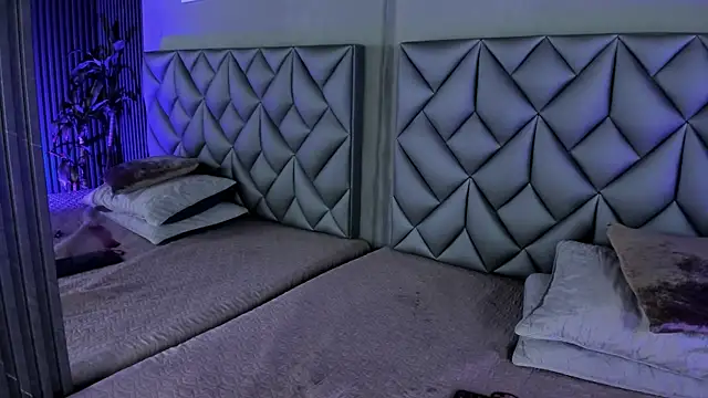 Kitty_Dollyy's cam snapshot