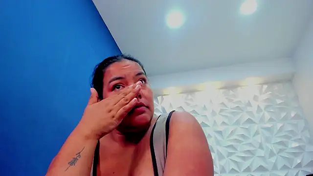 freya_cole_'s cam snapshot