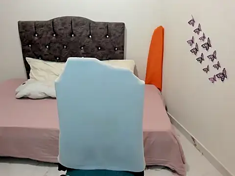 Big_Emmy's cam snapshot