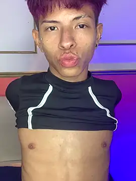 Tessachains_2_'s cam snapshot