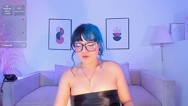 Sweet_Namii's cam snapshot