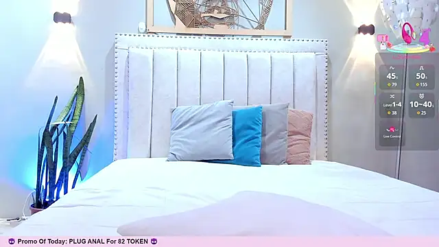 _EmilyJireh_'s cam snapshot