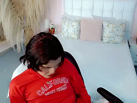 nathalialoes1 live sex cam