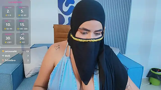 Aliya_cutiee's cam snapshot