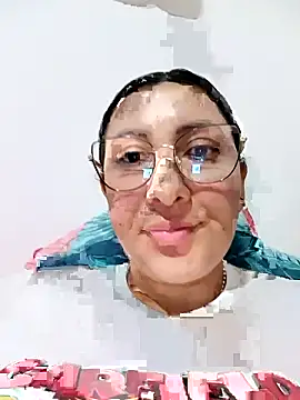 You-kitty2025's cam snapshot