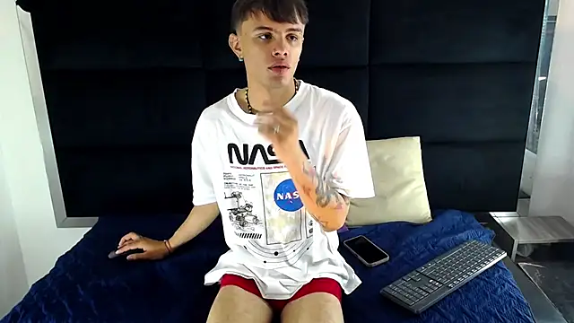 Jerom_xx's cam snapshot