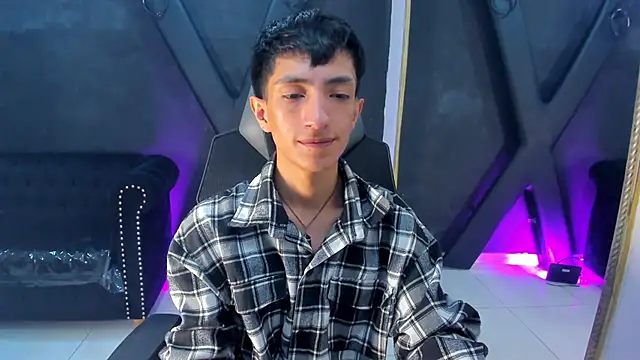 DereckCooperr's cam snapshot