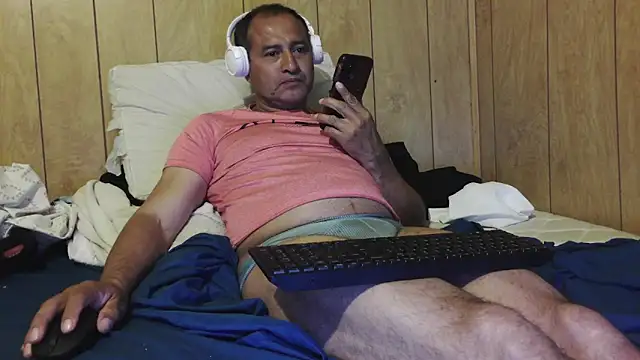 dantehot2020's cam snapshot