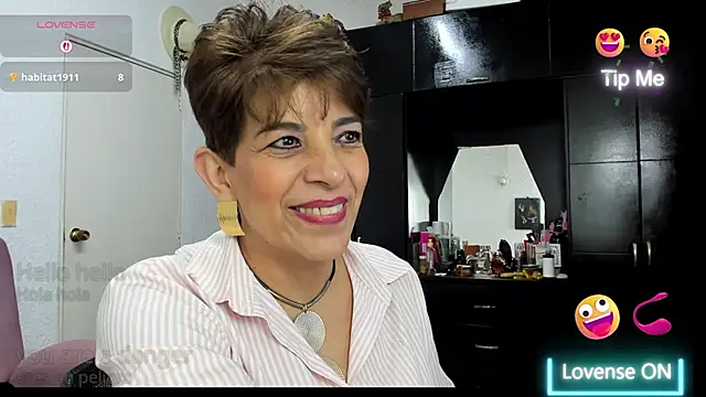 Angelina_Stone_65's cam snapshot